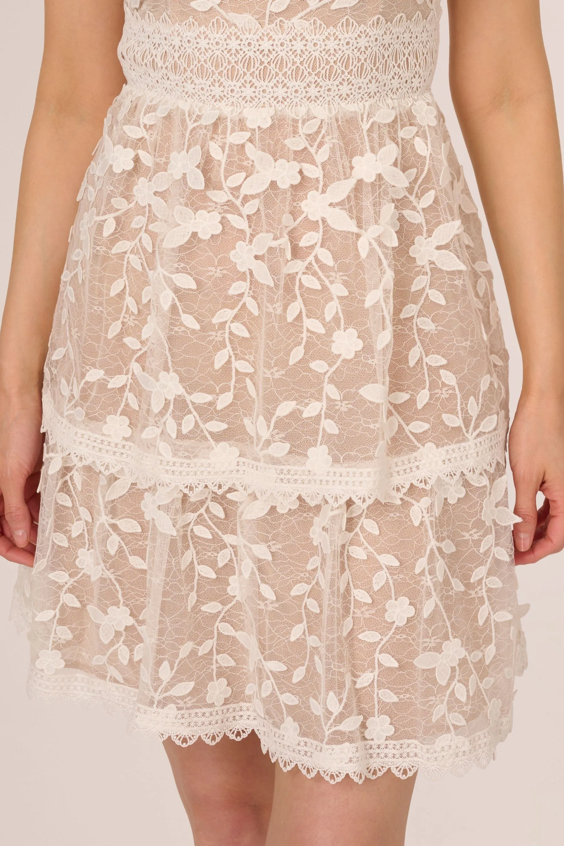Adrianna Papell Lace Embroidery Flutter White - Abito
