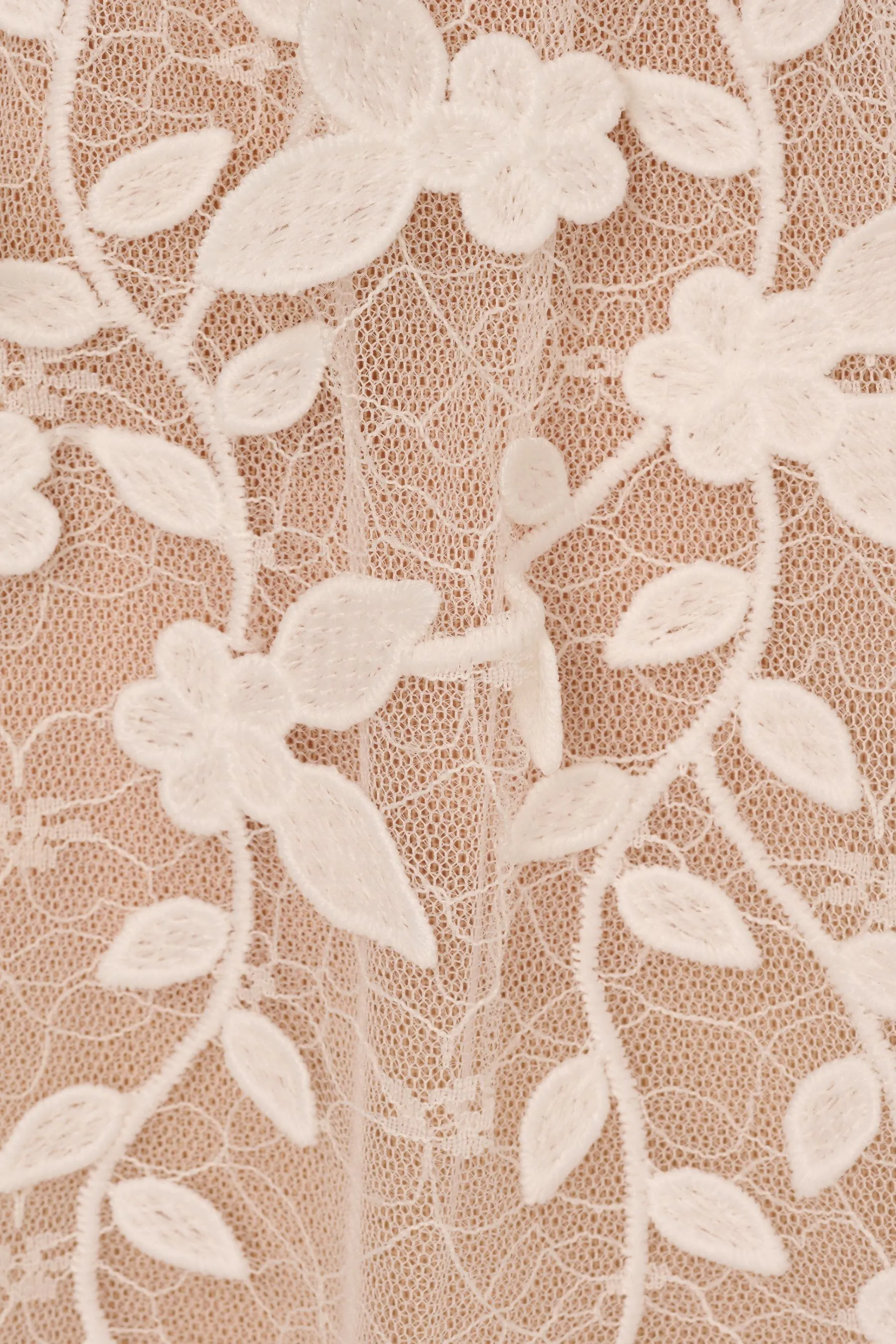 Adrianna Papell Lace Embroidery Flutter White - Abito